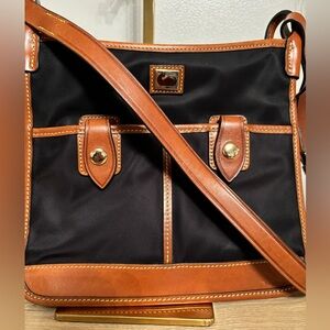 Dooney and Bourke Wayfarer Camden Nylon Double Pocket Crossbody NWOT